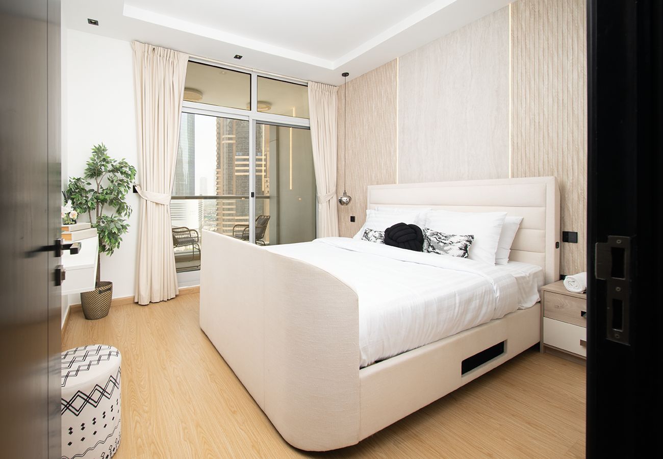 Apartment in Dubai - Stunning 1 Bed in Skyview JBR