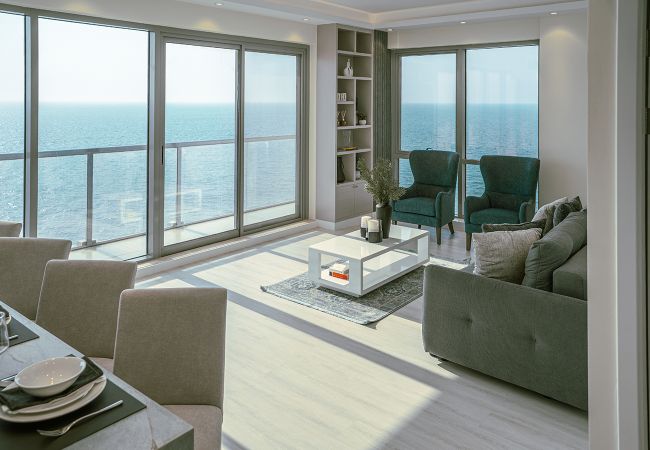 Apartment in Ras Al Khaimah - Stunning 2 Bed in Pacific with Ocean Views