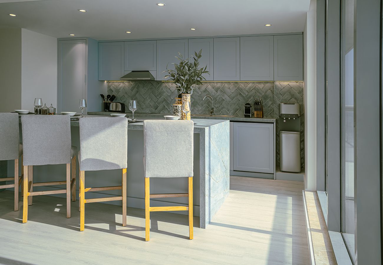 Apartment in Ras Al Khaimah - Stunning 2 Bed in Pacific with Ocean Views