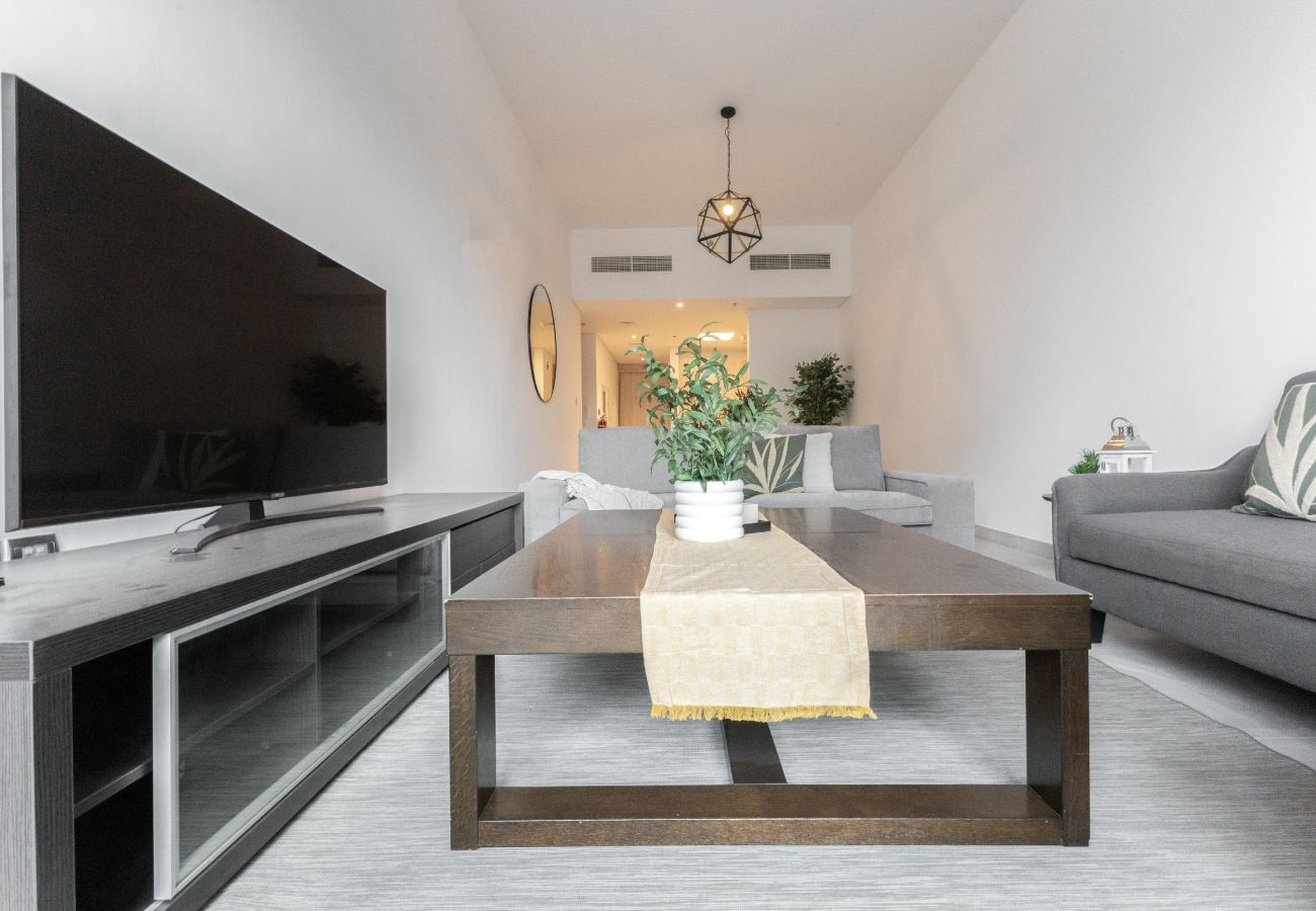 Apartment in Dubai - Stunning 2 Bed in La Riviera Azure JVC