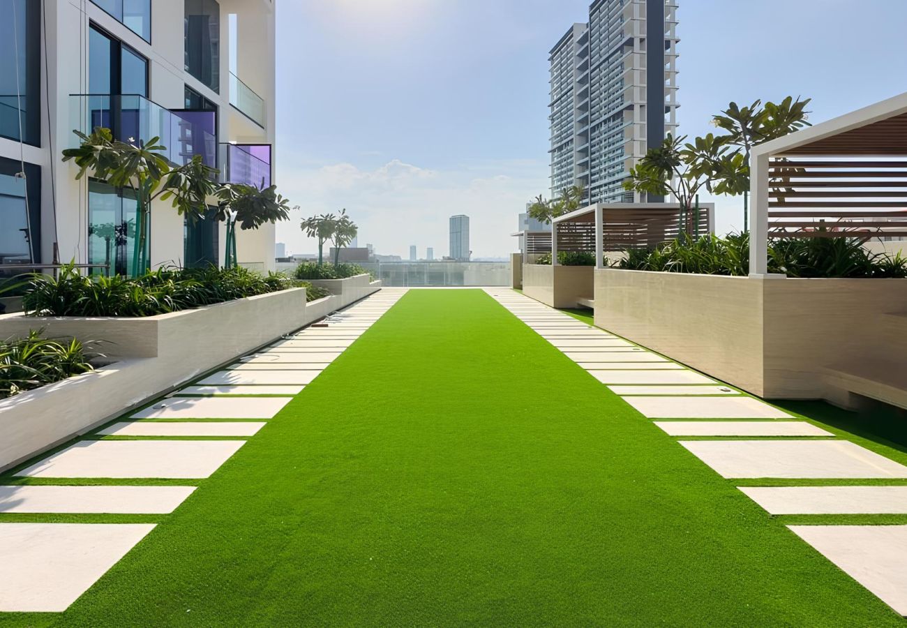 Apartment in Dubai - Beautiful 1 Bed in Binghatti House