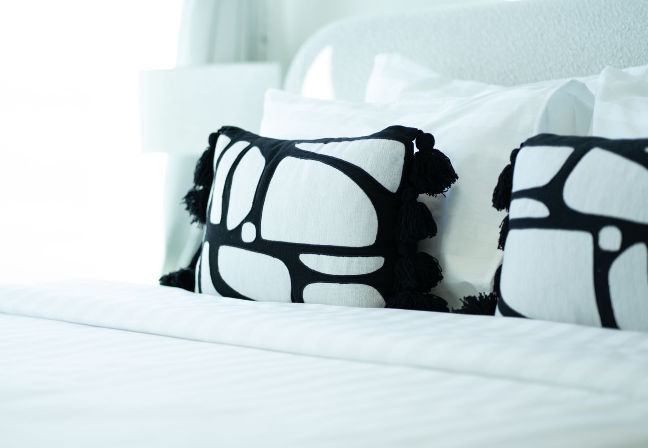 Apartment in Dubai - Beautiful 1 Bed in Binghatti House