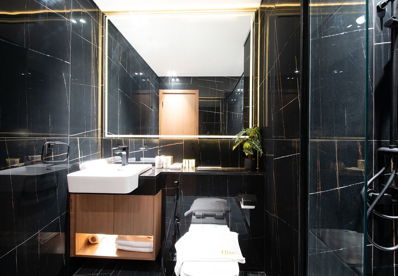 Apartment in Dubai - Beautiful 1 Bed in Binghatti House