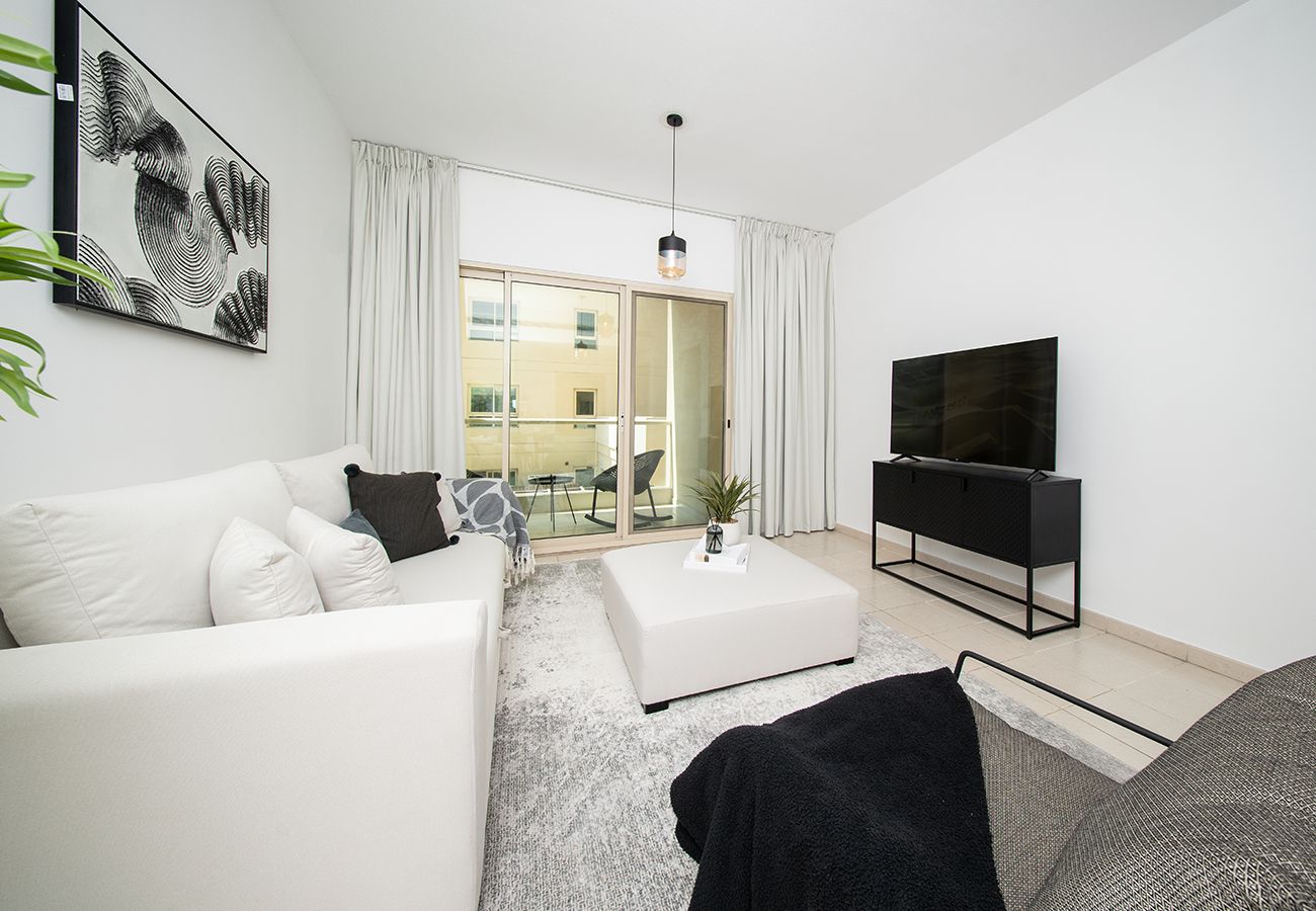 Apartment in Dubai - Stunning 1 Bed in Al Dhafra 2 The Greens