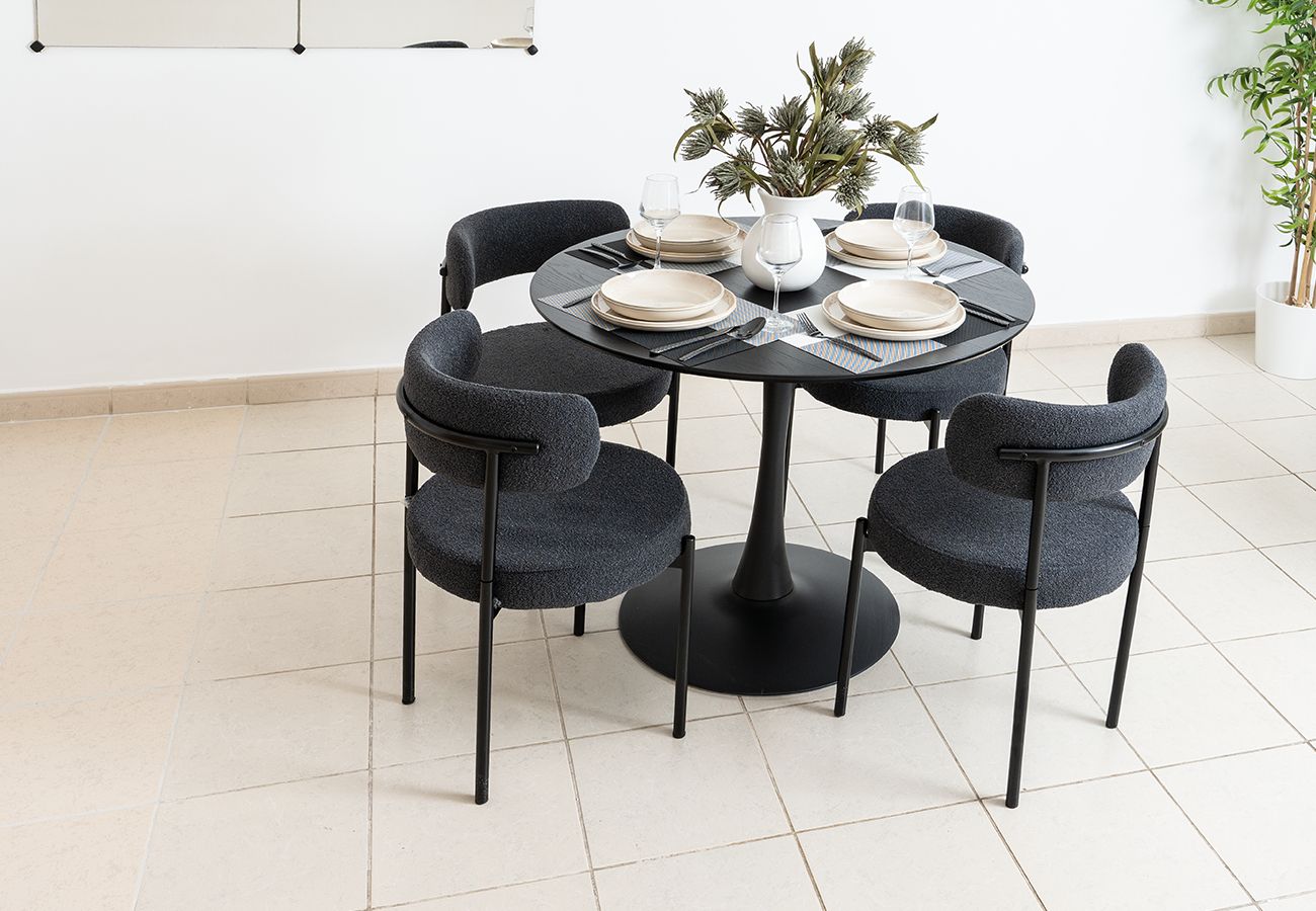 Apartment in Dubai - Stunning 1 Bed in Al Dhafra 2 The Greens