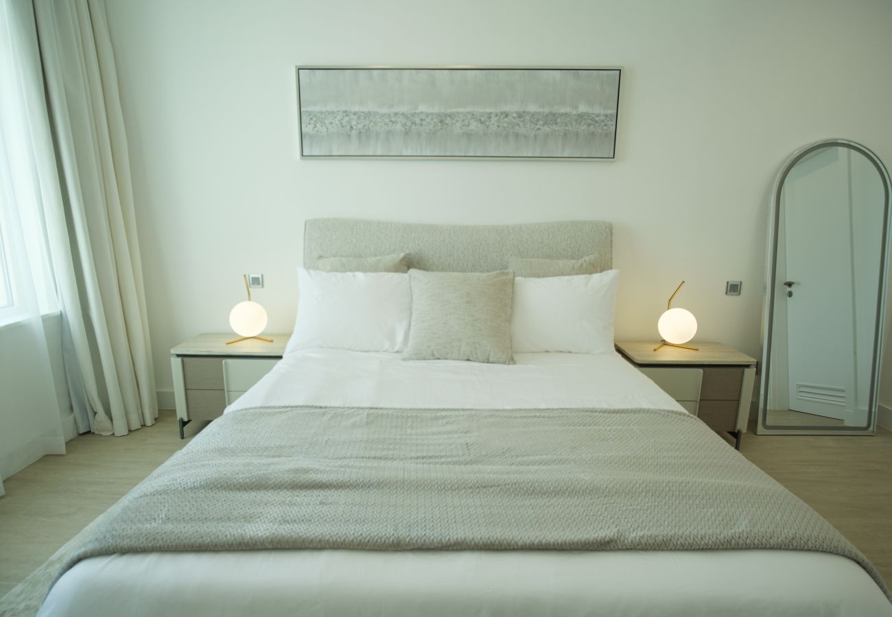 Apartment in Dubai - Stunning 2 Bed Apartment in Shoreline 12