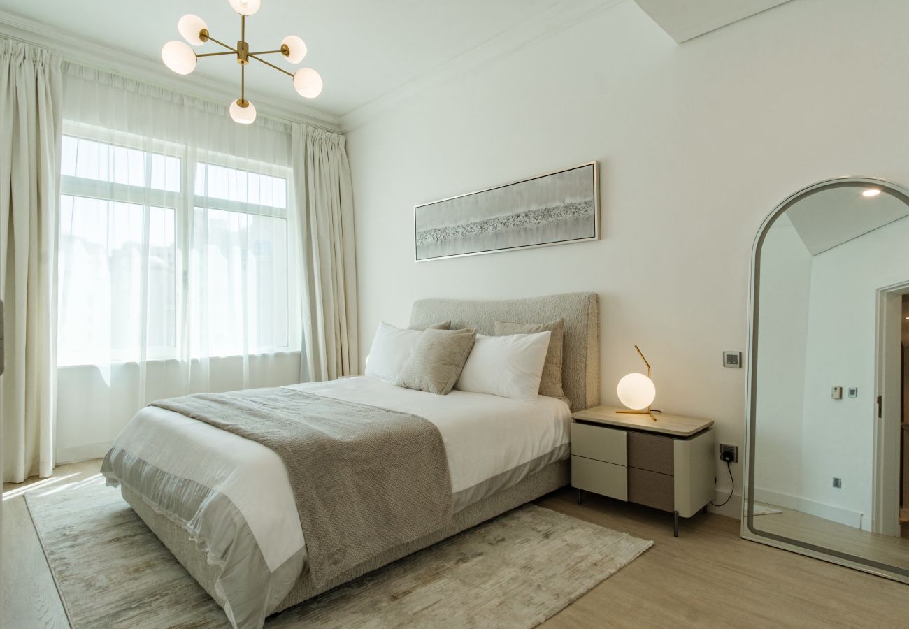 Apartment in Dubai - Stunning 2 Bed Apartment in Shoreline 12