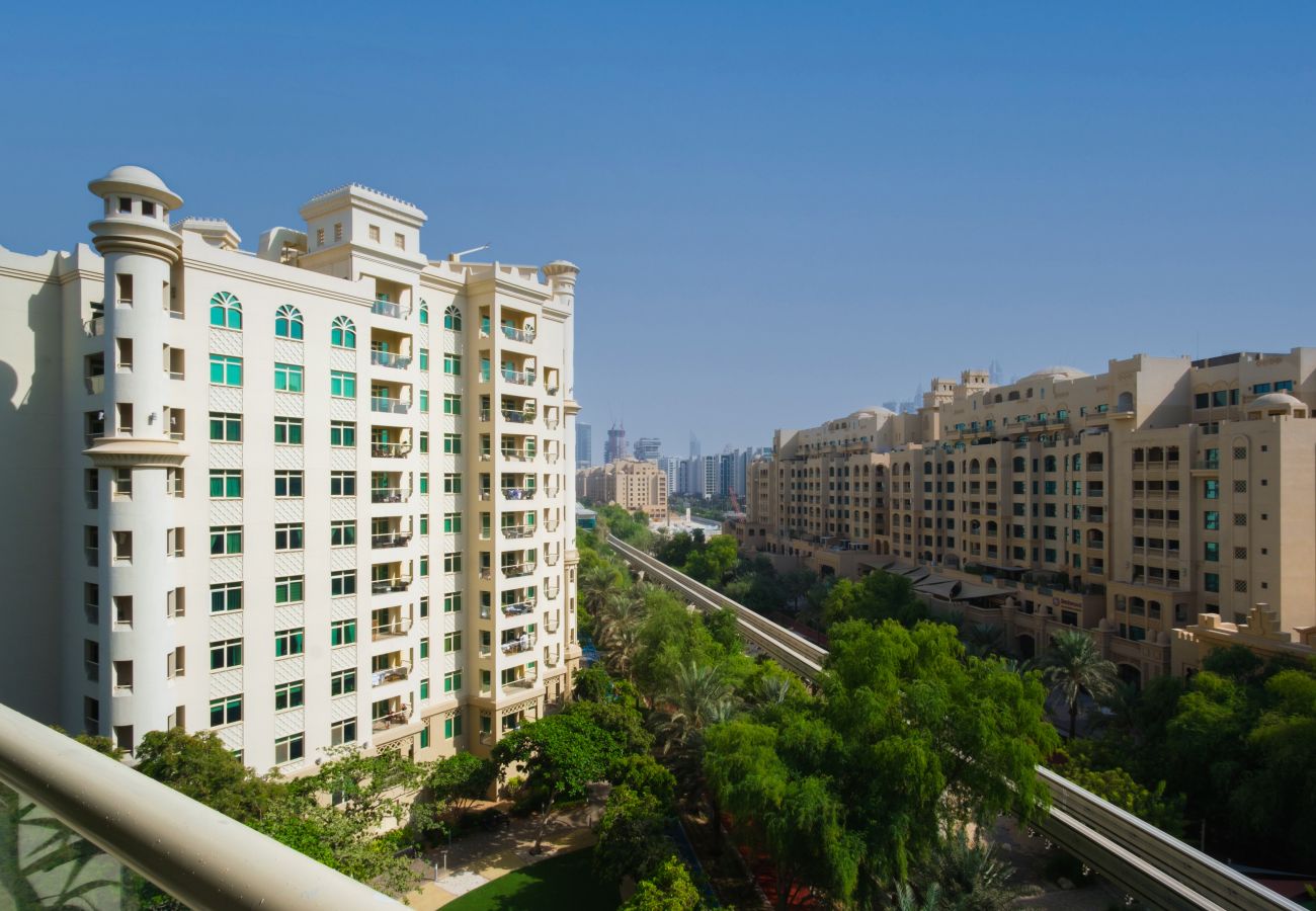 Apartment in Dubai - Stunning 2 Bed Apartment in Shoreline 12
