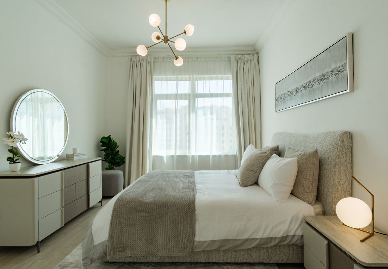 Apartment in Dubai - Stunning 2 Bed Apartment in Shoreline 12