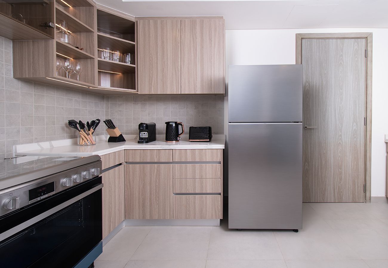 Villa in Ajmal Makan - Luxury Villa overlooking sea with private pool