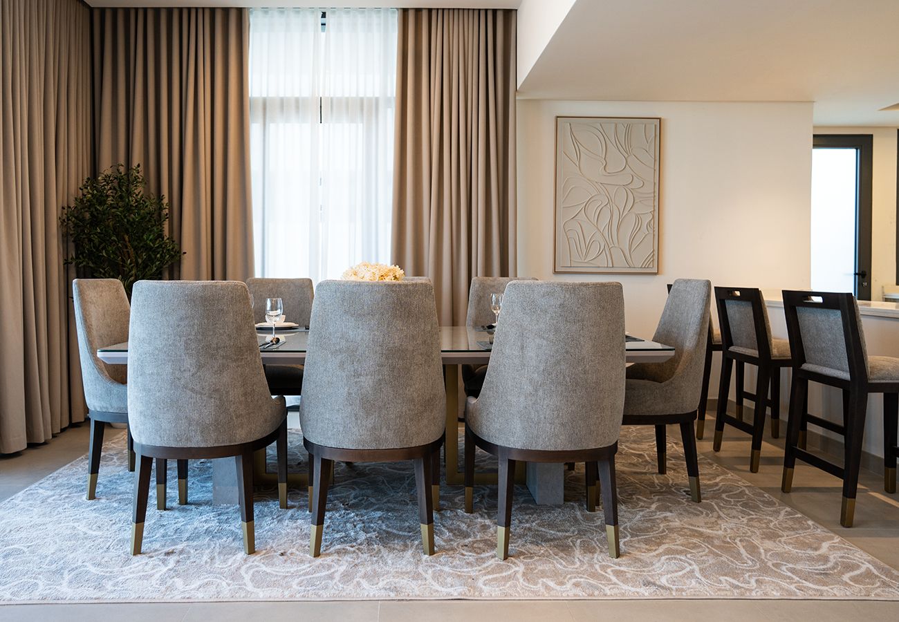 Villa in Ajmal Makan - Luxury Villa overlooking sea with private pool