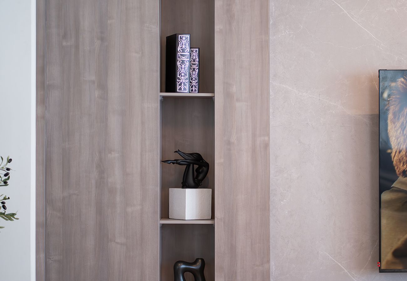 Villa in Ajmal Makan - Luxury Villa overlooking sea with private pool