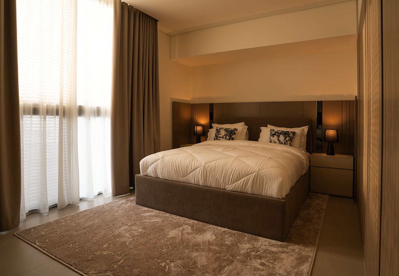 Villa in Ajmal Makan - Luxury Villa overlooking sea with private pool