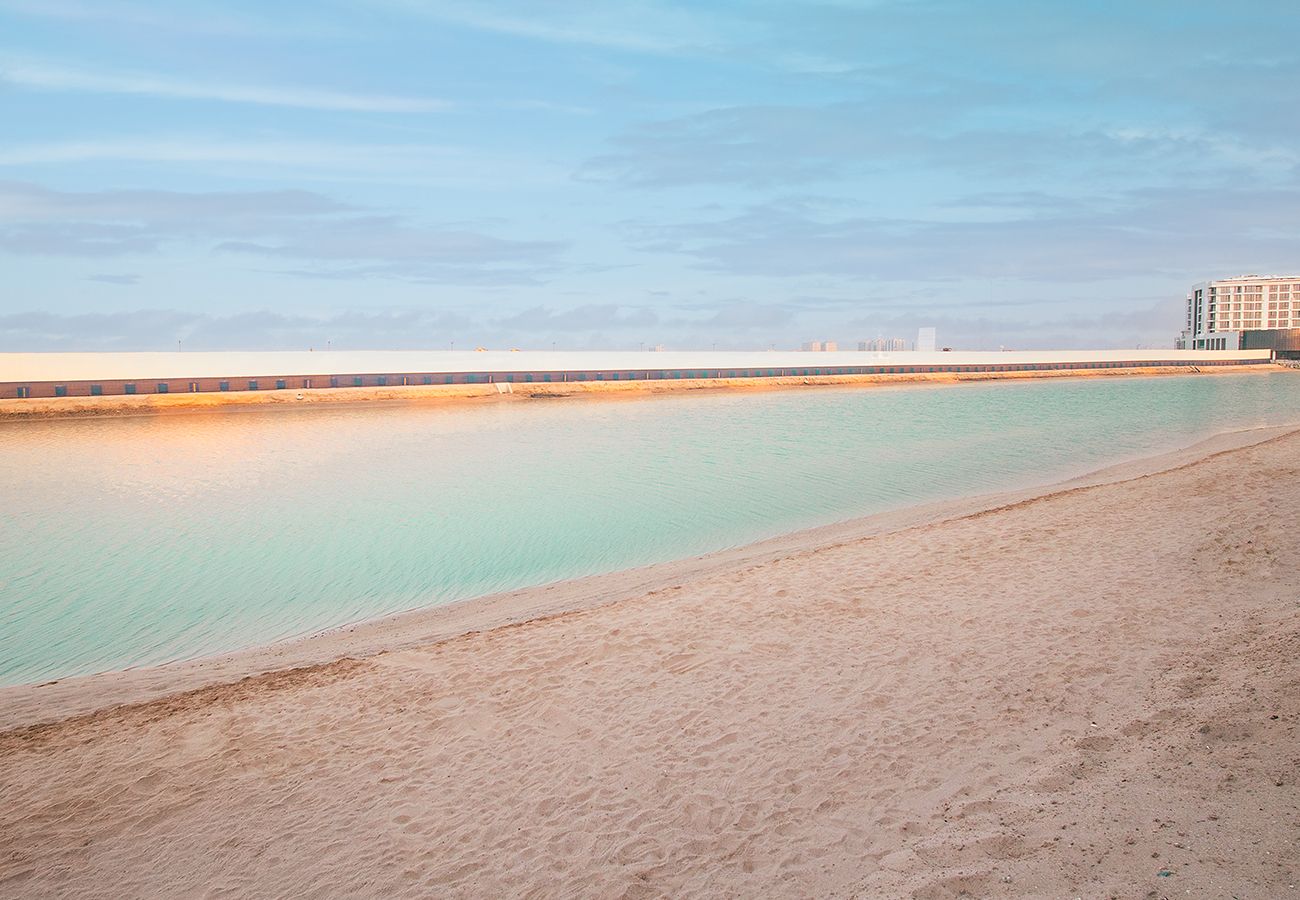 Villa in Ajmal Makan - Luxury Villa overlooking sea with private pool