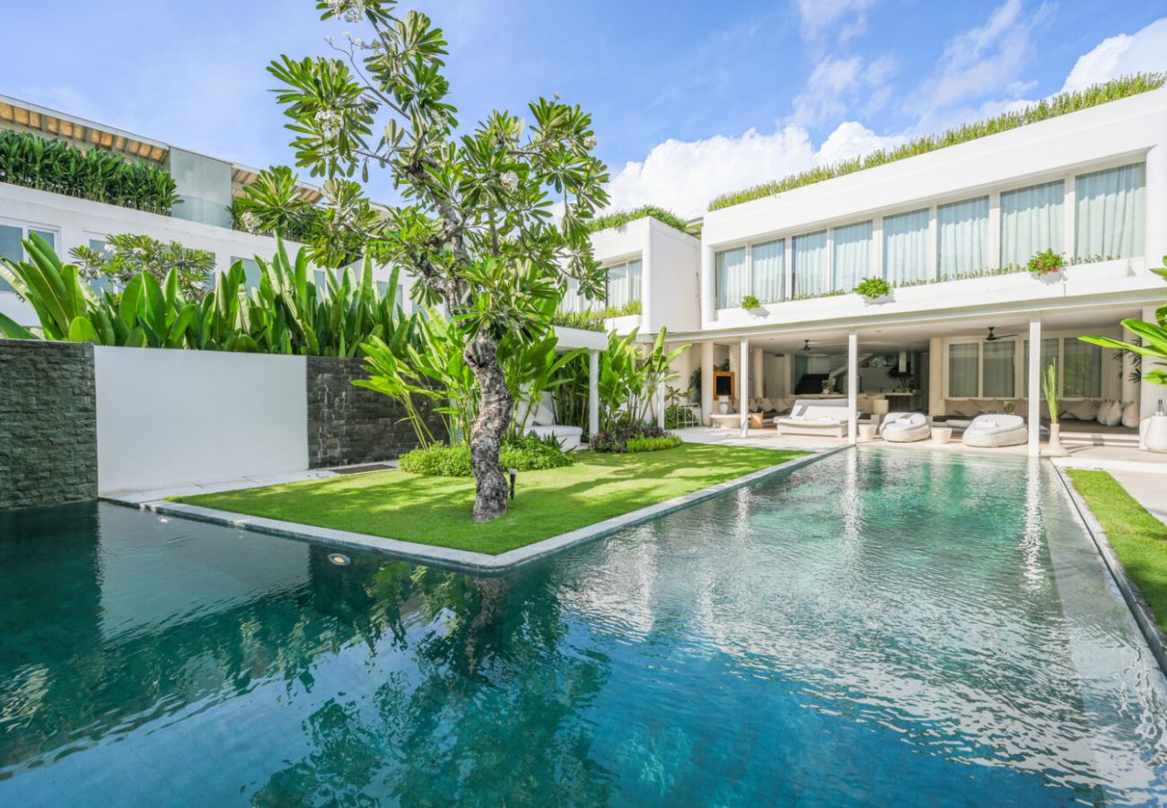 Villa in Seminyak - Eden Residence 3BR