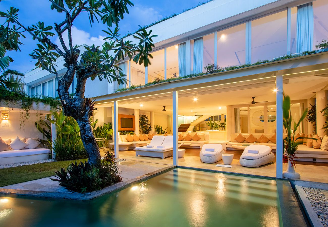 Villa in Seminyak - Eden Residence 3BR