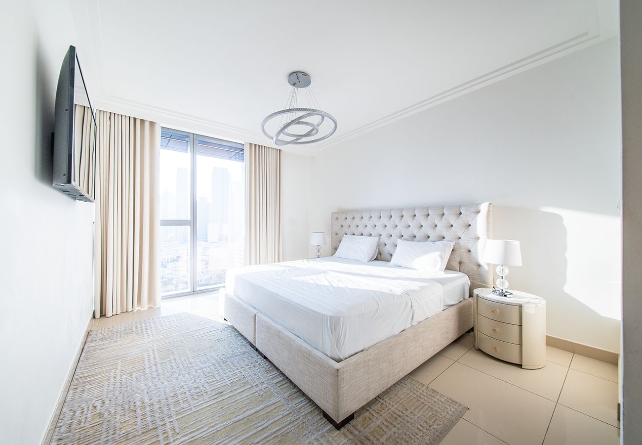 Apartment in Dubai - Luxury 2 Bed in Boulevard Point with City Views