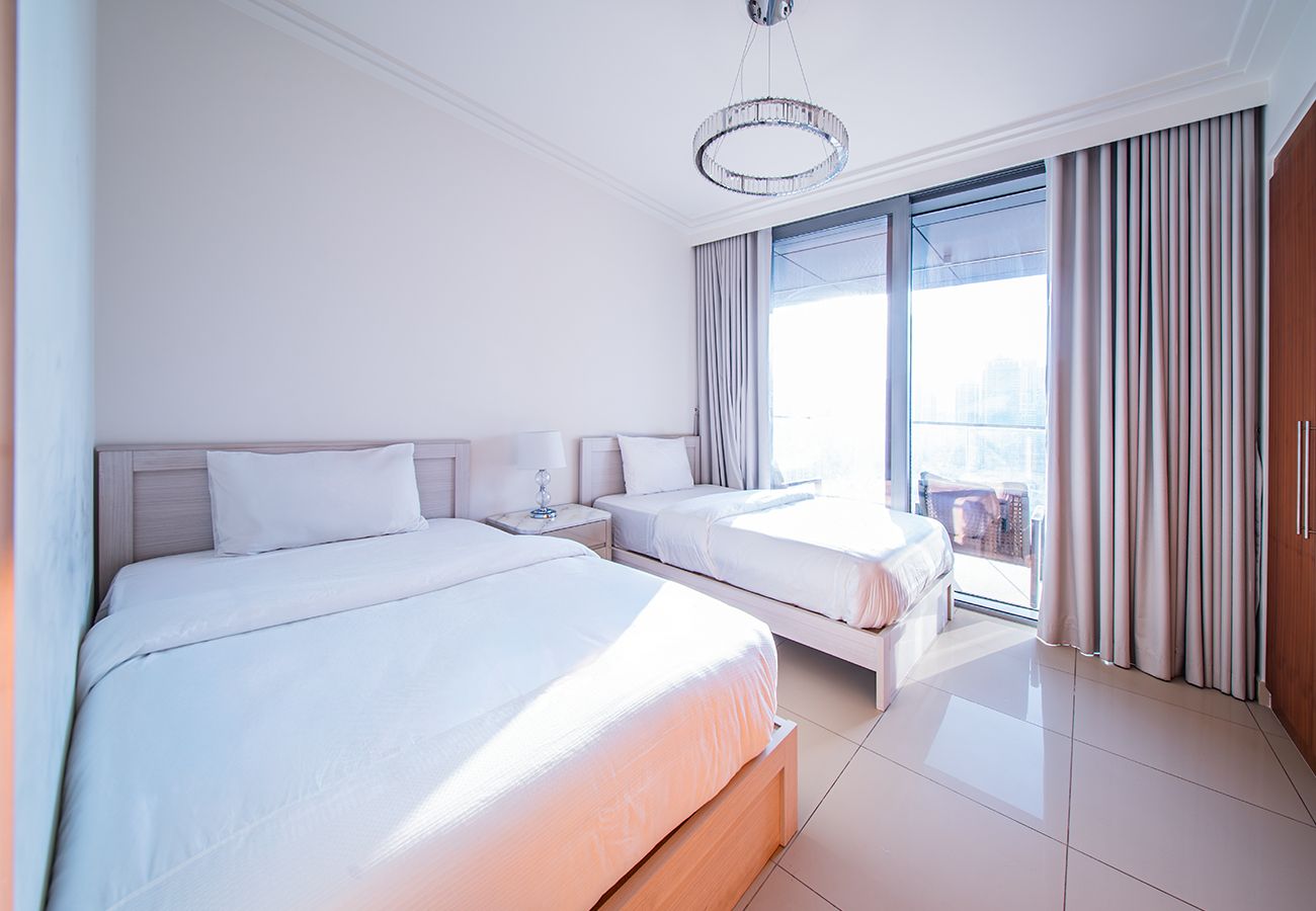 Apartment in Dubai - Luxury 2 Bed in Boulevard Point with City Views