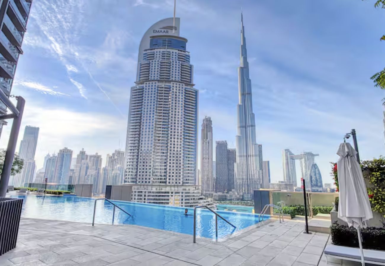 Apartment in Dubai - Luxury 2 Bed in Boulevard Point with City Views