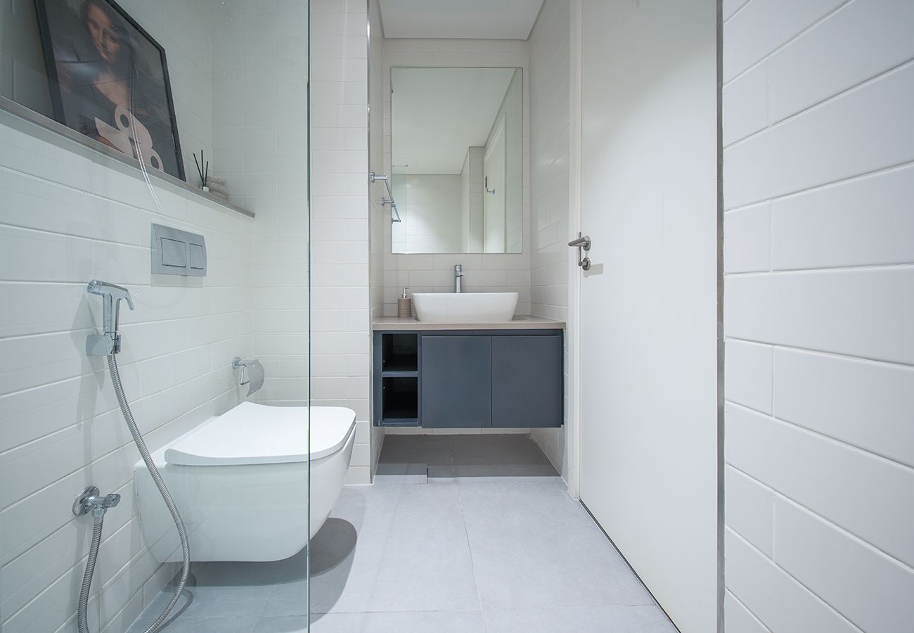 Studio in Sharjah - Stunning Studio in Solo 1 By Arada