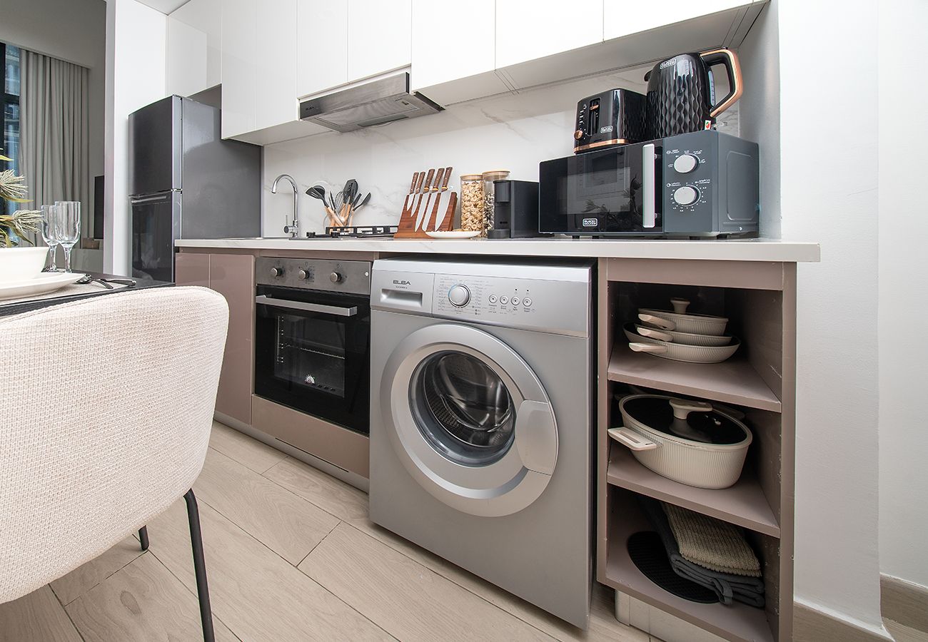 Studio in Dubai - Stylish Studio in Azizi Riviera 38