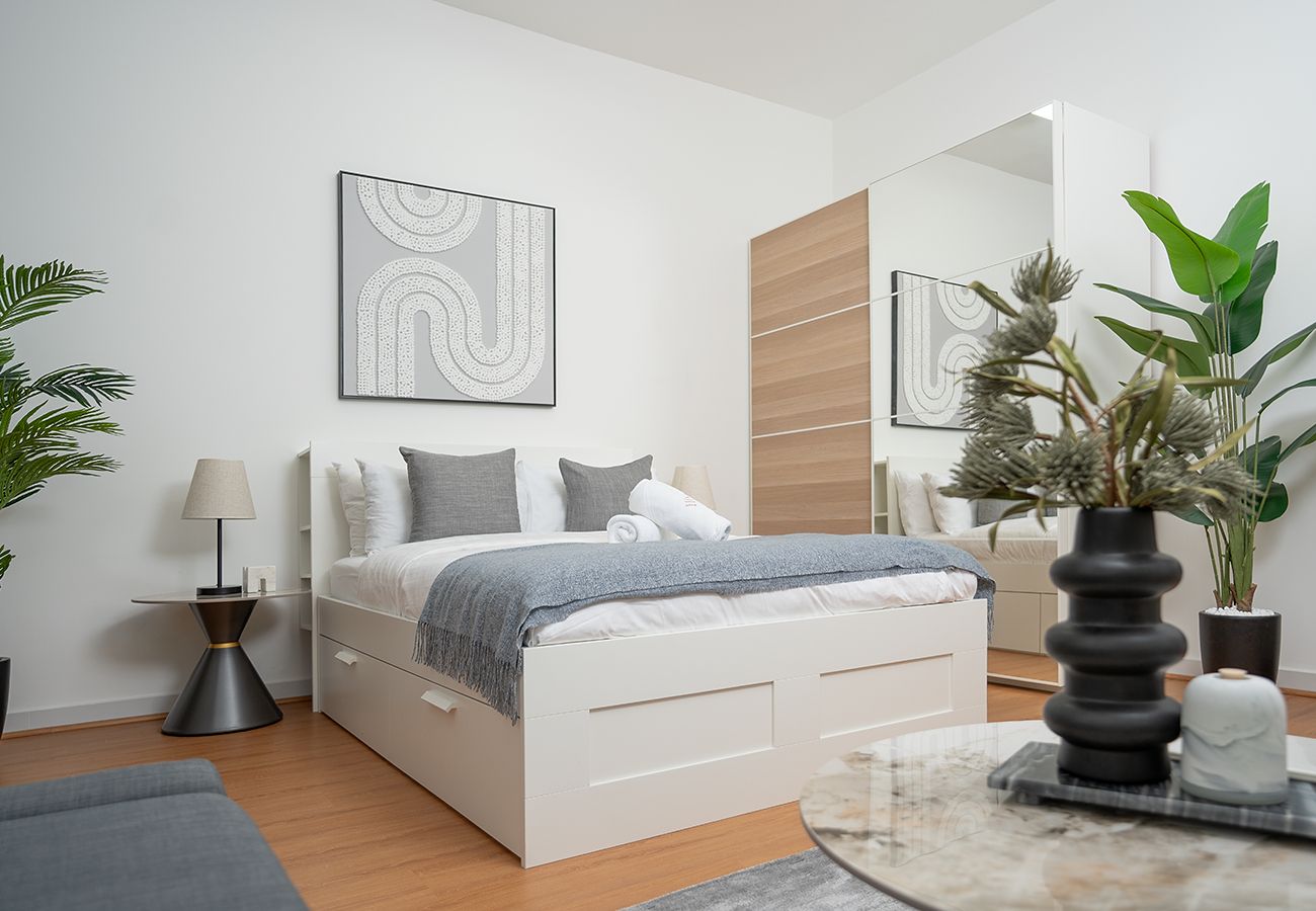 Studio in Dubai - Elegant Studio in Arabian Gate