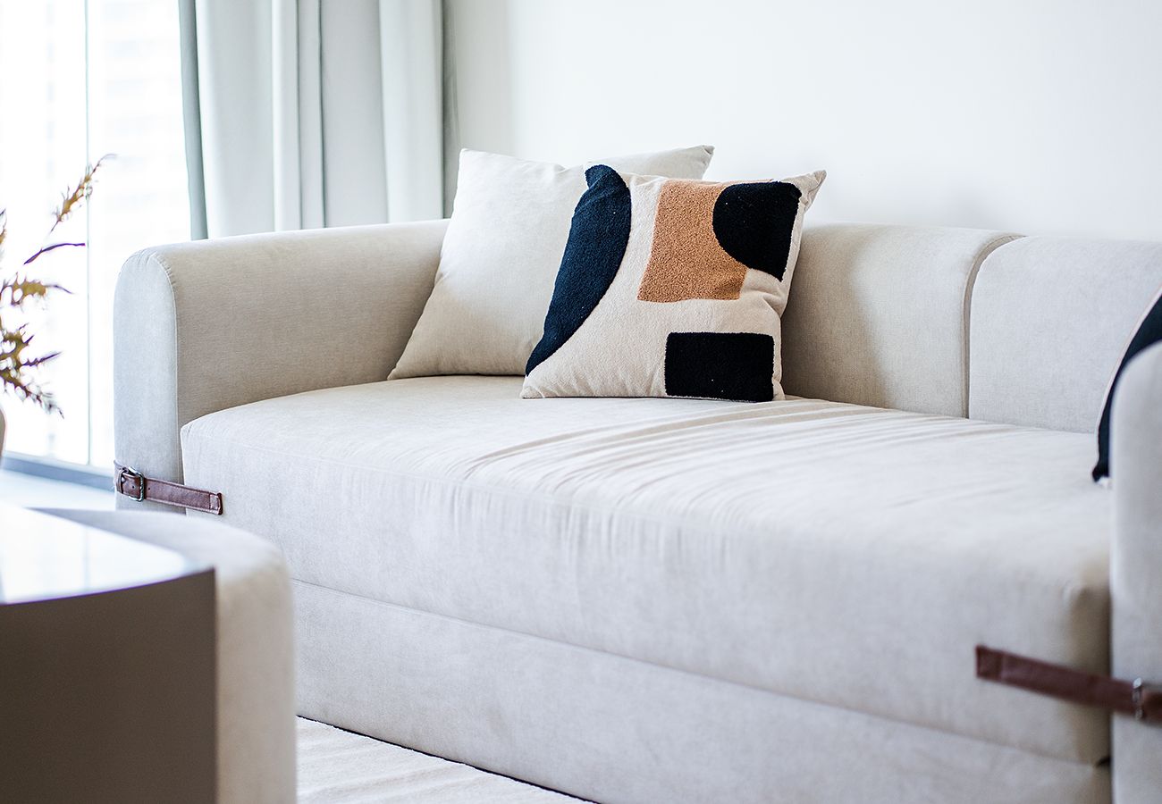 Apartment in Dubai - Modern 1 Bed Apartment in Binghatti Orchid