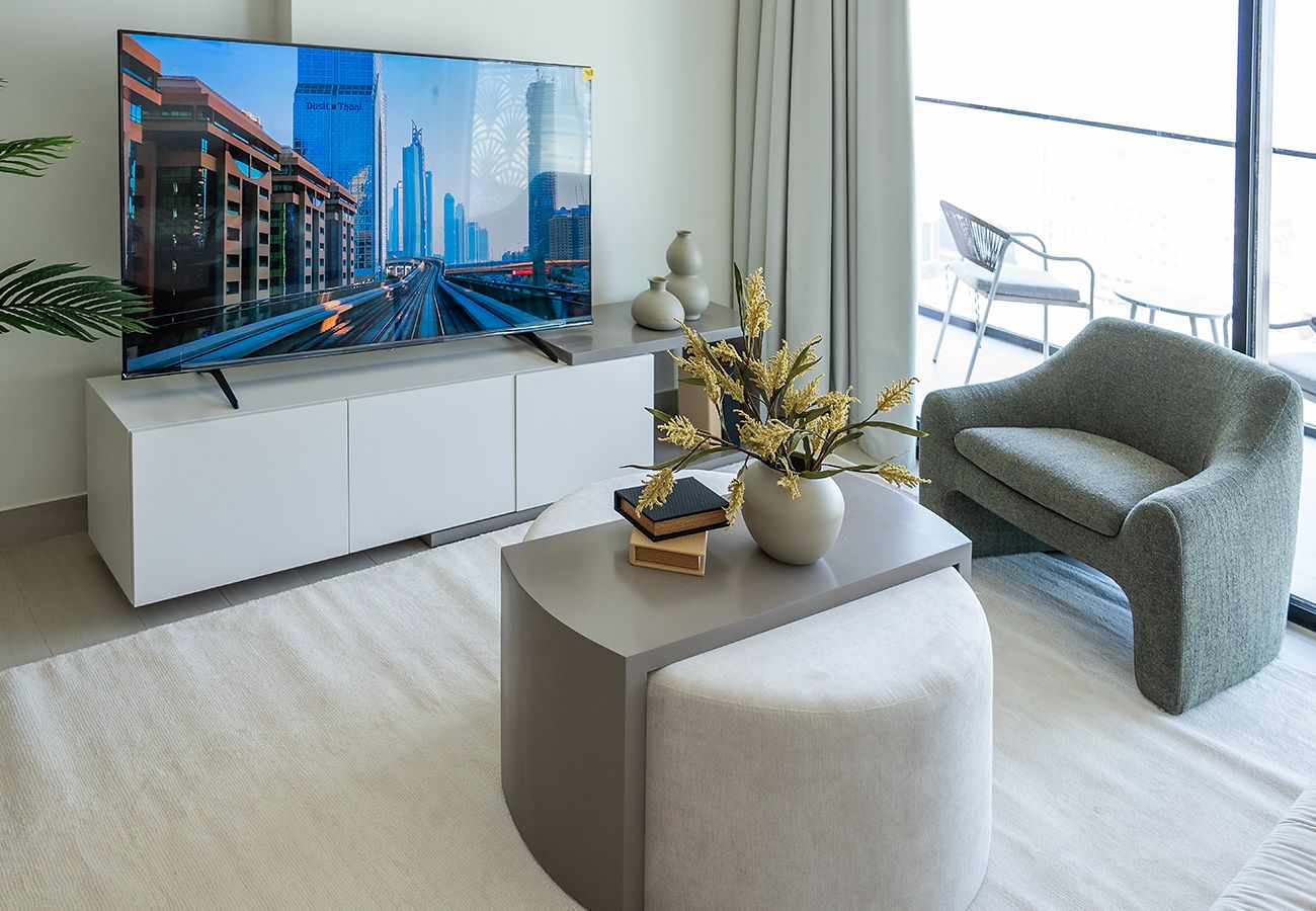 Apartment in Dubai - Modern 1 Bed Apartment in Binghatti Orchid