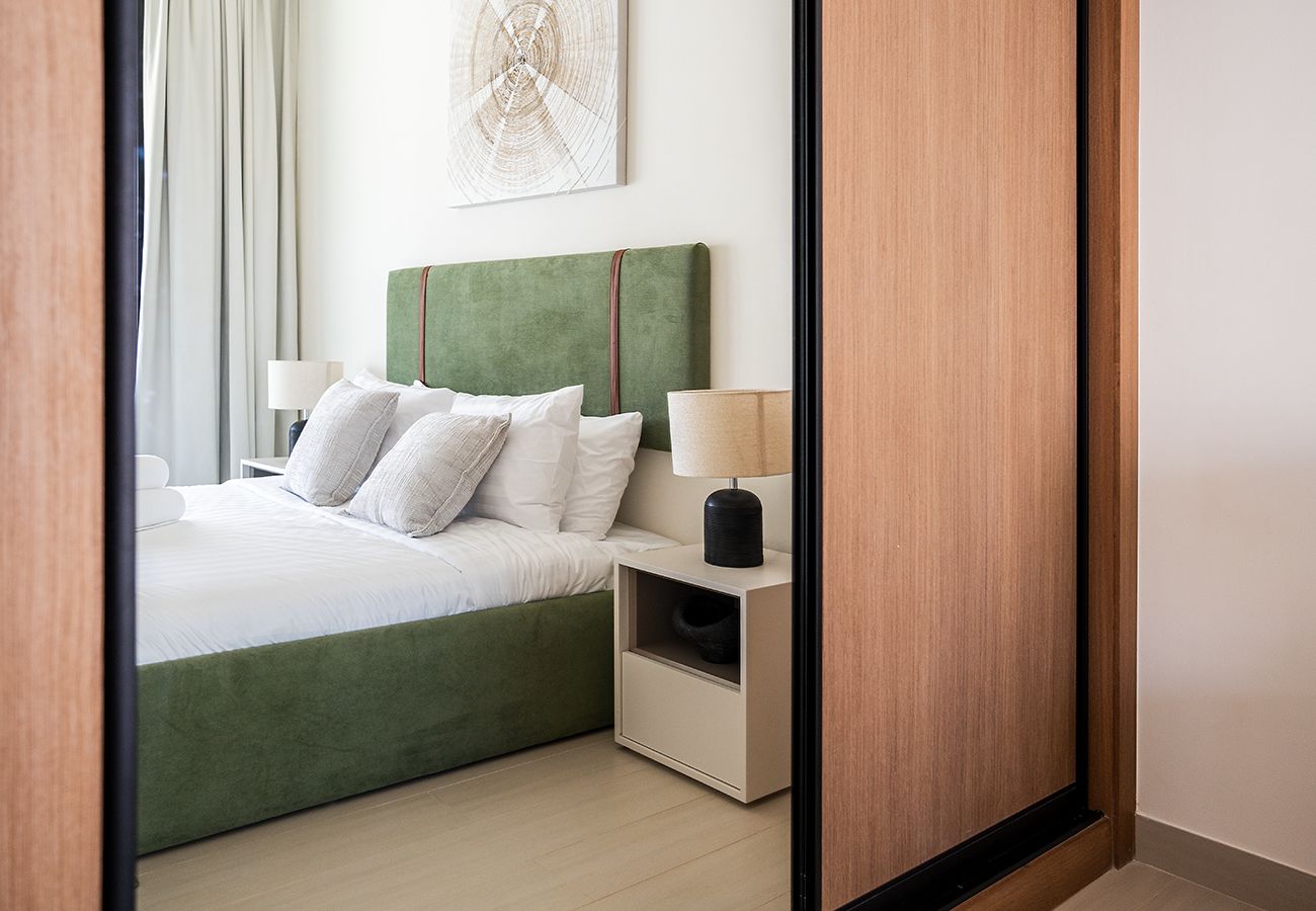 Apartment in Dubai - Modern 1 Bed Apartment in Binghatti Orchid