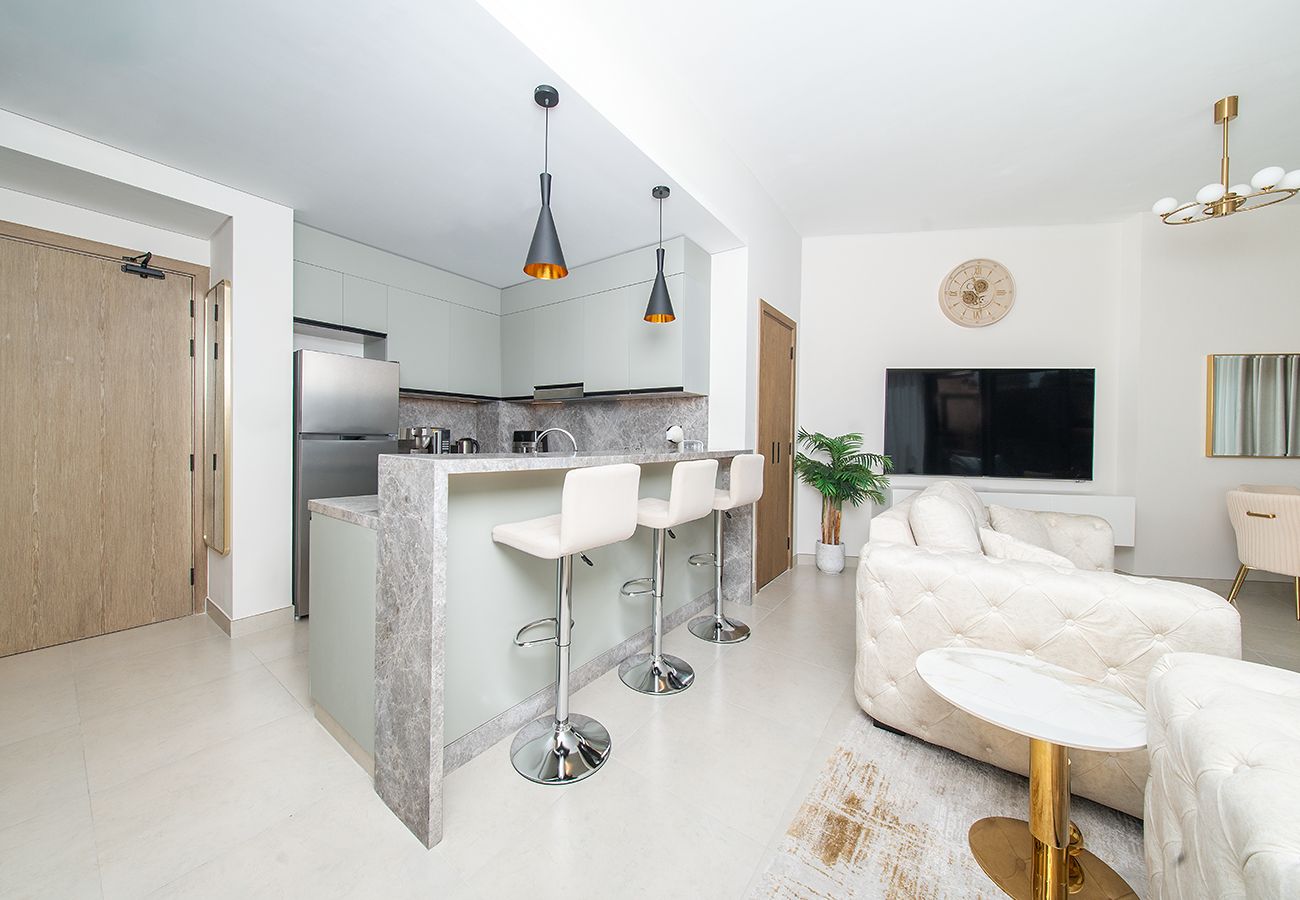 Apartment in Dubai - 1 Bed in Golf Gate With Golf Course View