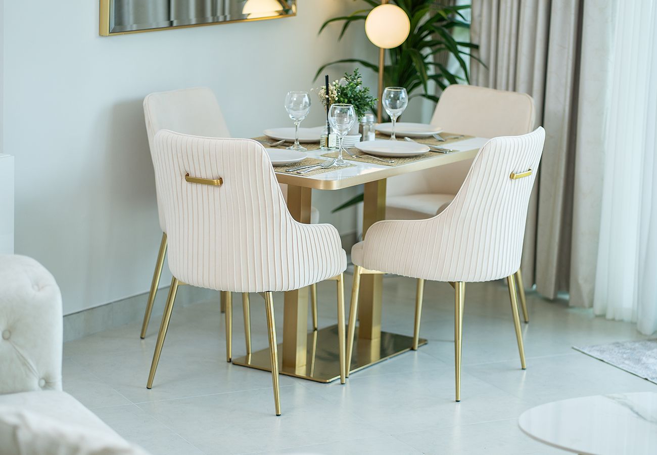 Apartment in Dubai - 1 Bed in Golf Gate With Golf Course View