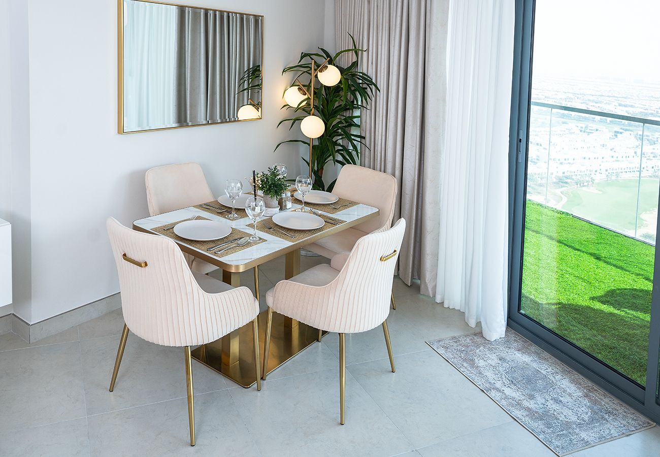 Apartment in Dubai - 1 Bed in Golf Gate With Golf Course View