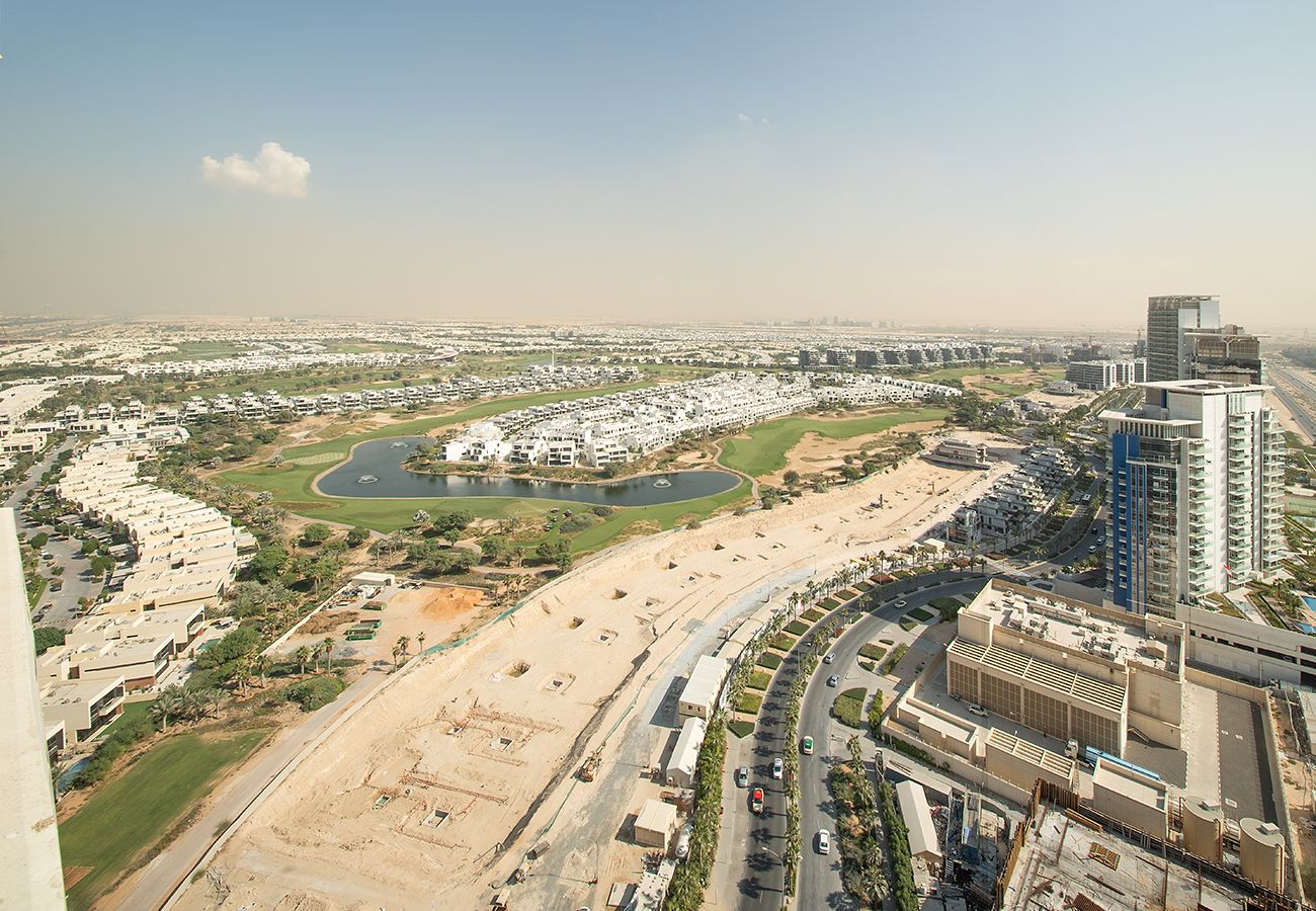 Apartment in Dubai - 1 Bed in Golf Gate With Golf Course View