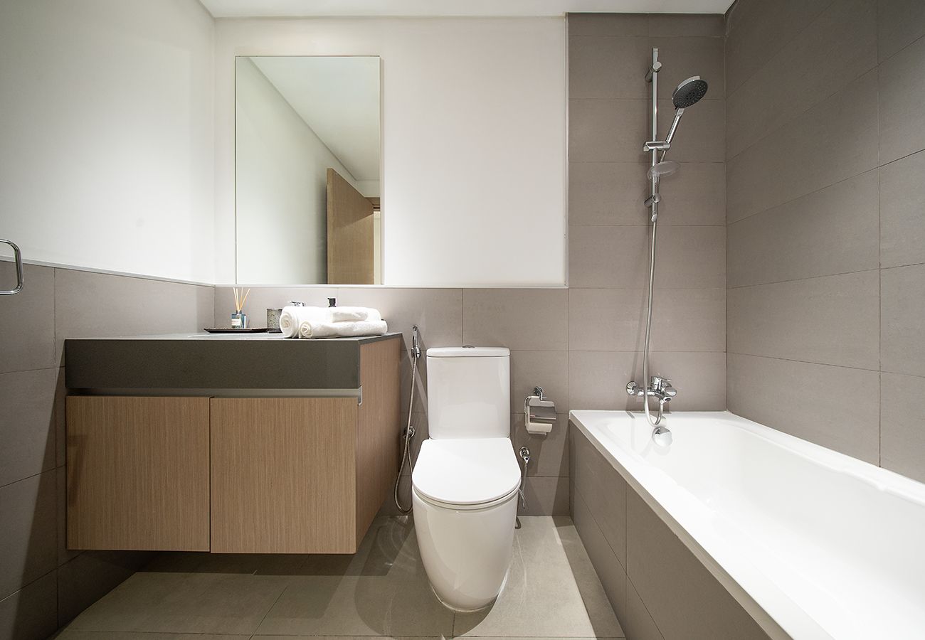 Apartment in Sharjah - Gorgeous 2 Bed in Cyan Beach Residence