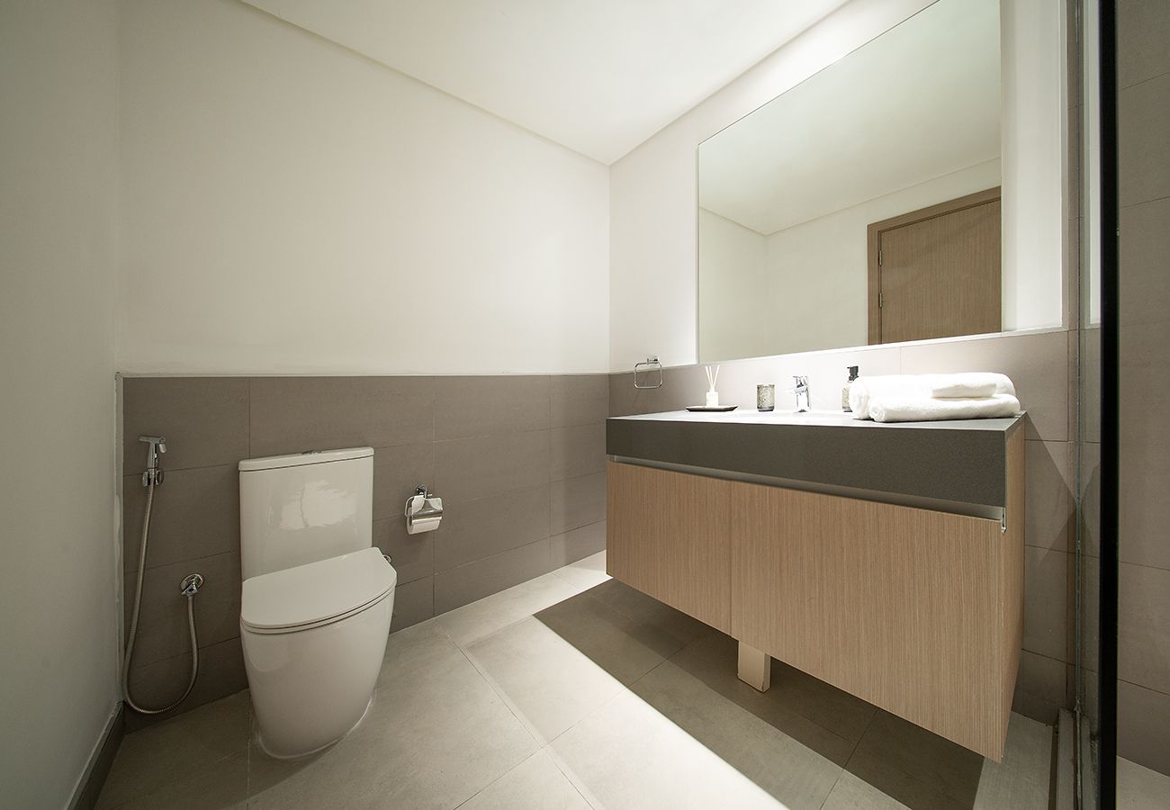 Apartment in Sharjah - Gorgeous 2 Bed in Cyan Beach Residence