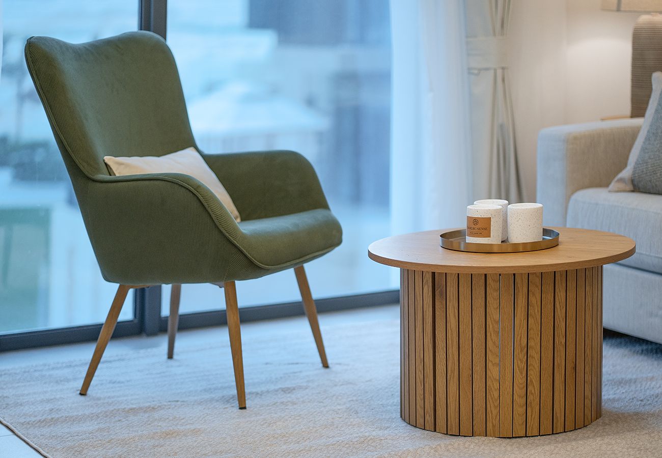 Apartment in Sharjah - Gorgeous 2 Bed in Cyan Beach Residence