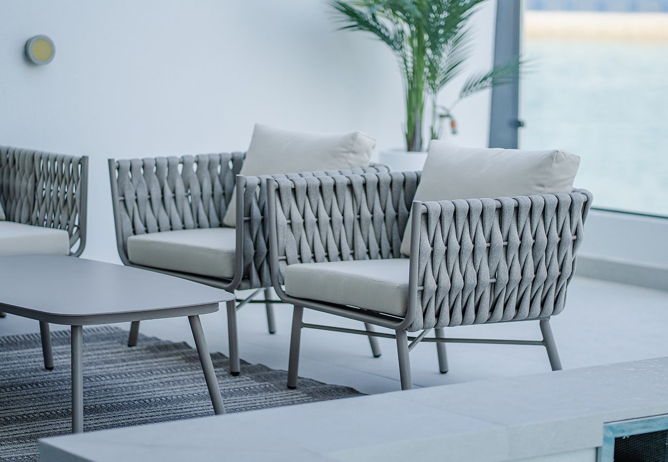 Villa in Ajmal Makan - Stunning 5 Bed Villa with Private Pool and Beach