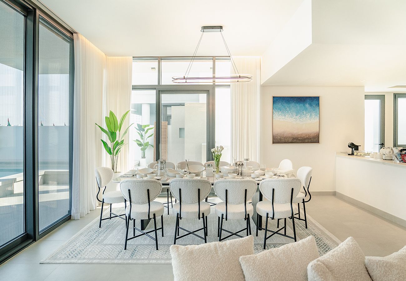 Villa in Ajmal Makan - Stunning 5 Bed Villa with Private Pool and Beach