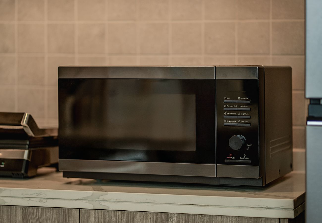 Villa in Ajmal Makan - Stunning 5 Bed Villa with Private Pool and Beach