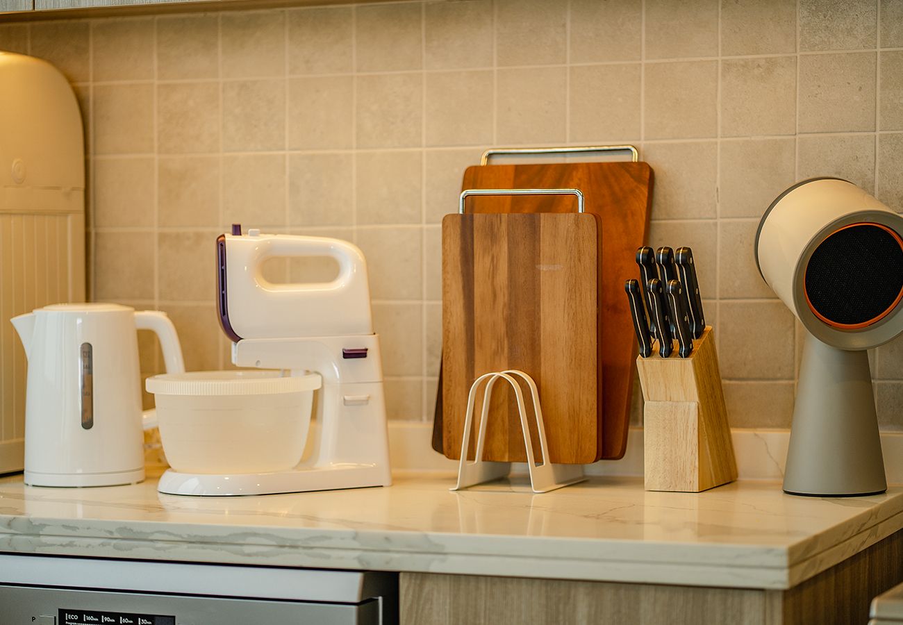 Villa in Ajmal Makan - Stunning 5 Bed Villa with Private Pool and Beach