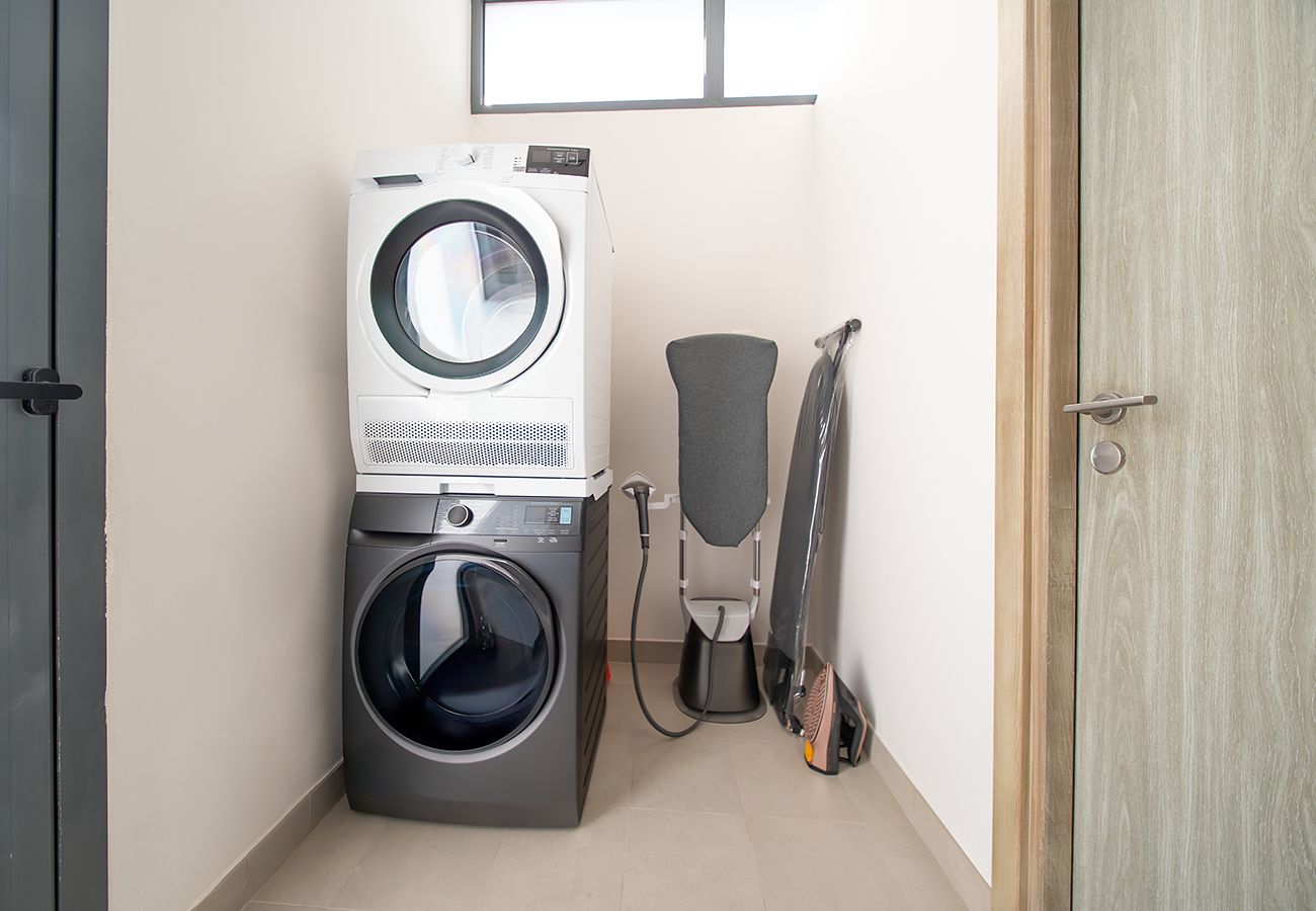 Villa in Ajmal Makan - Stunning 5 Bed Villa with Private Pool and Beach