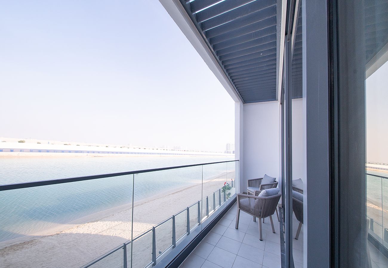 Villa in Ajmal Makan - Stunning 5 Bed Villa with Private Pool and Beach