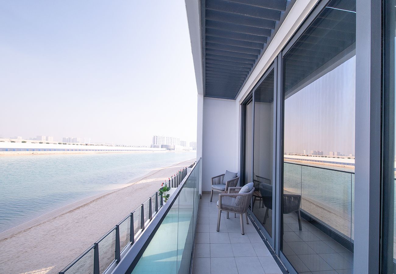 Villa in Ajmal Makan - Stunning 5 Bed Villa with Private Pool and Beach