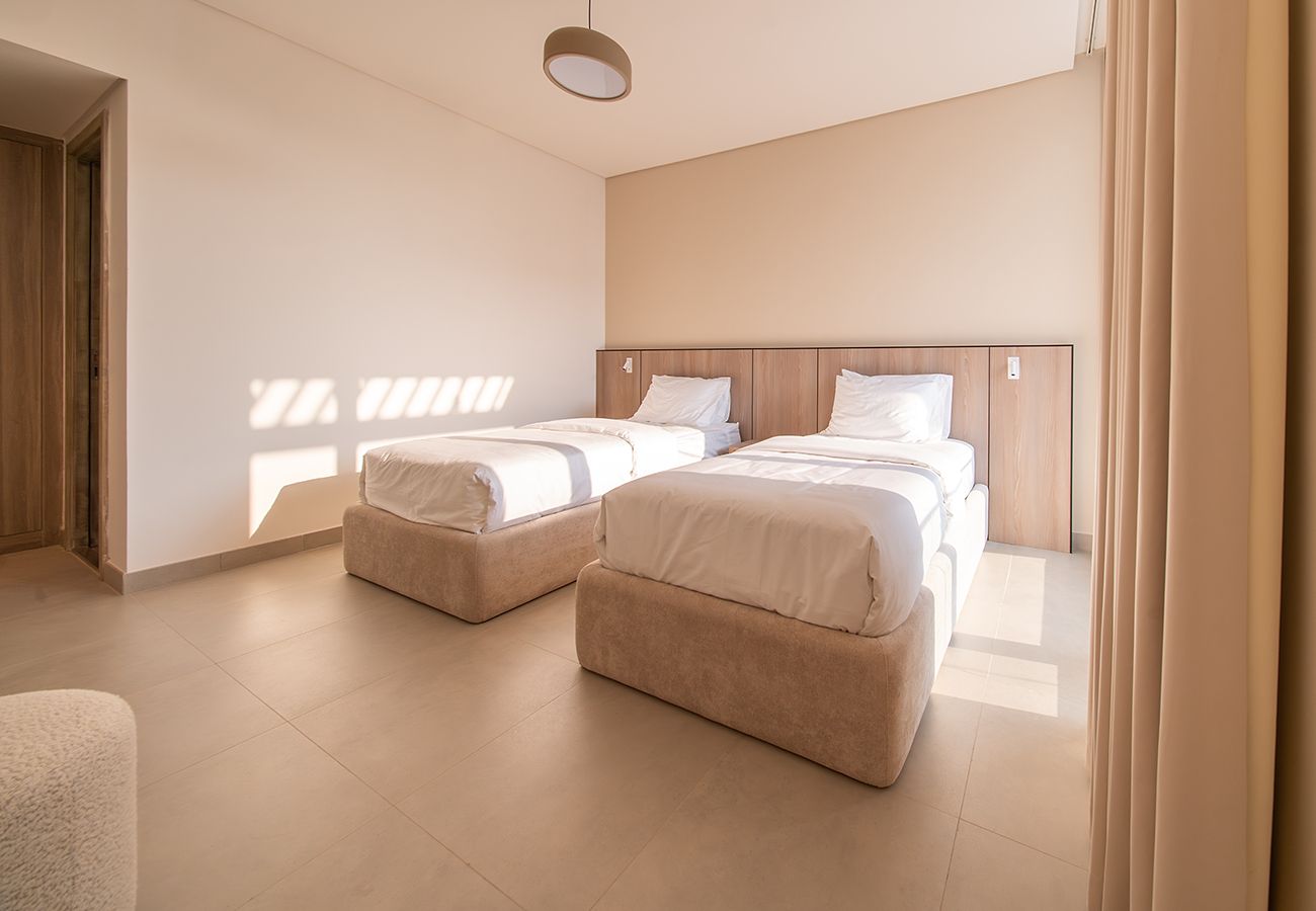 Villa in Ajmal Makan - Stunning 5 Bed Villa with Private Pool and Beach