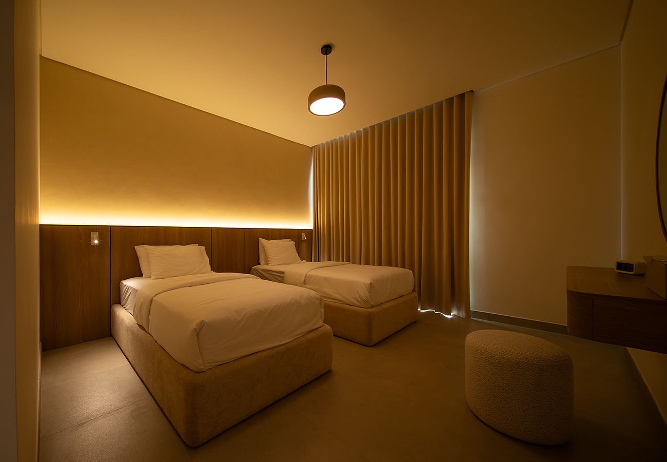 Villa in Ajmal Makan - Stunning 5 Bed Villa with Private Pool and Beach