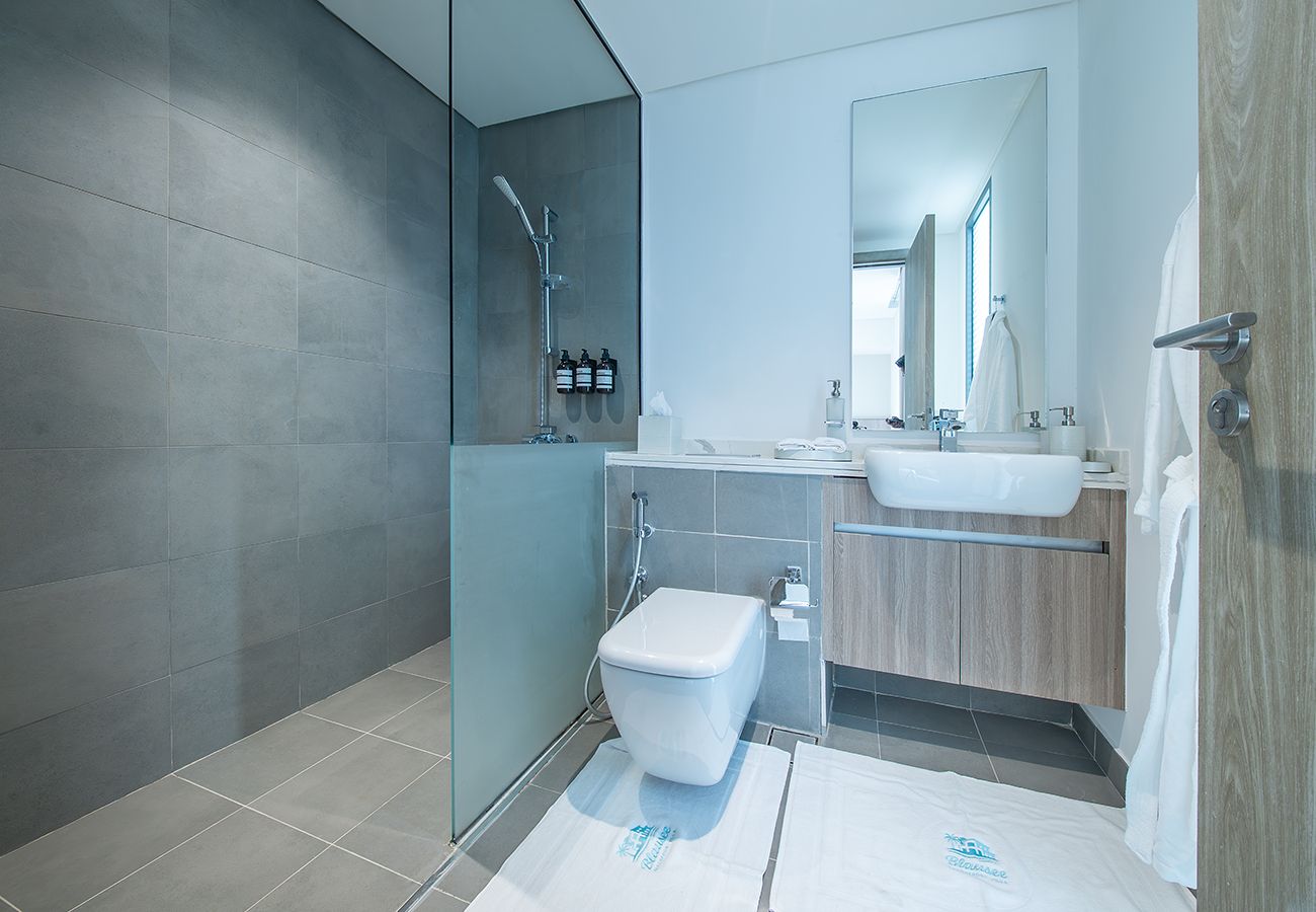 Villa in Ajmal Makan - Stunning 5 Bed Villa with Private Pool and Beach