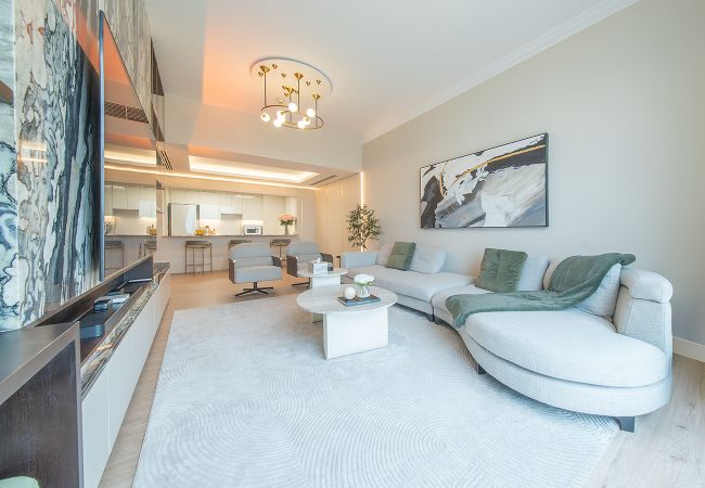 Apartment in Dubai - Gorgeous 2 Bed Apartment in Mirdiff Hills