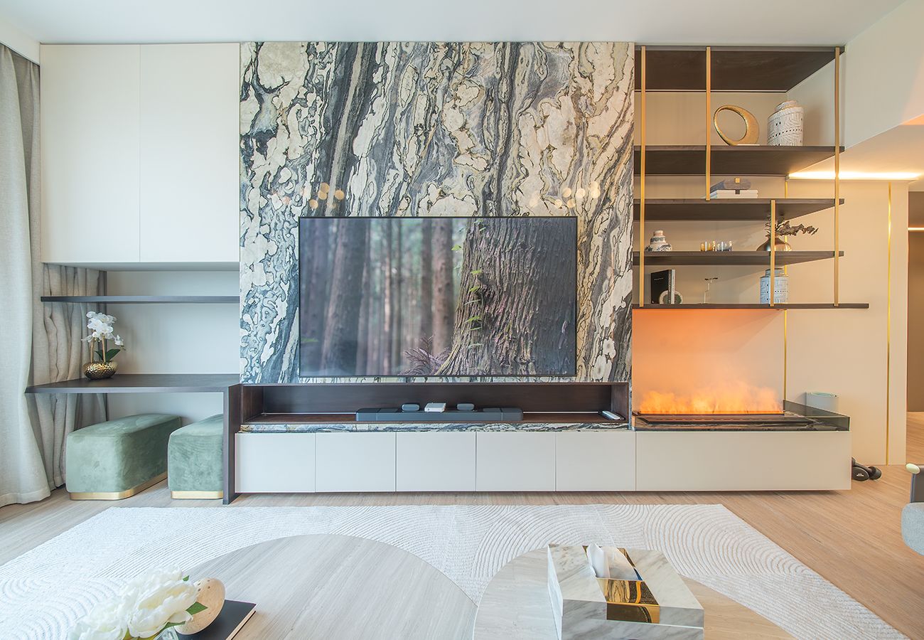 Apartment in Dubai - Gorgeous 2 Bed Apartment in Mirdiff Hills