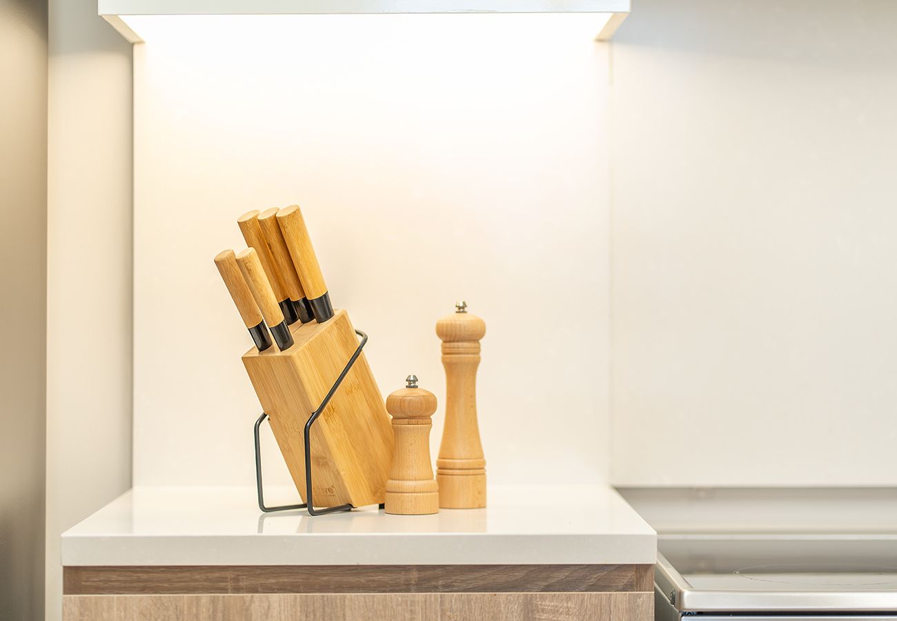 Apartment in Dubai - Gorgeous 2 Bed Apartment in Mirdiff Hills