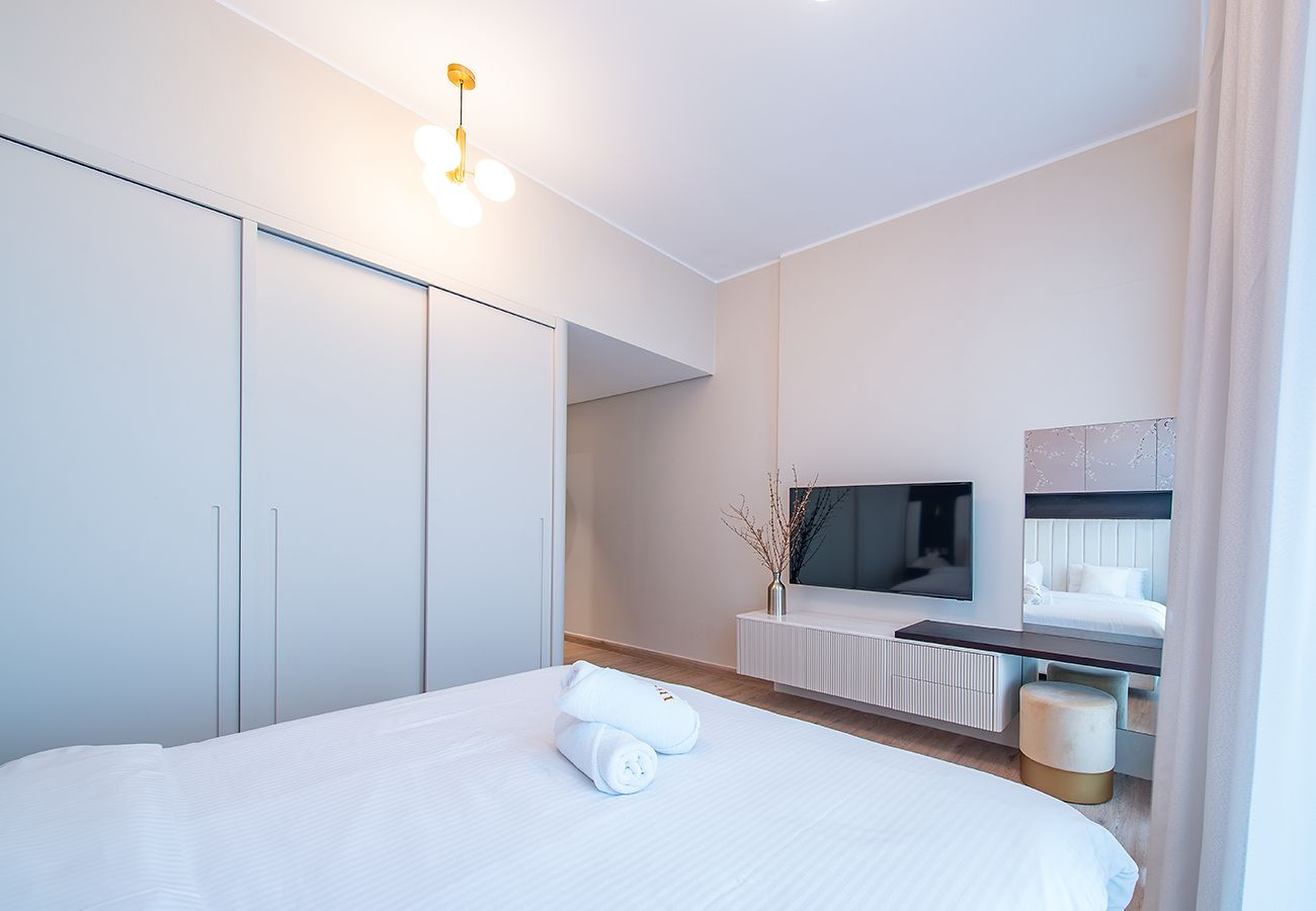 Apartment in Dubai - Gorgeous 2 Bed Apartment in Mirdiff Hills